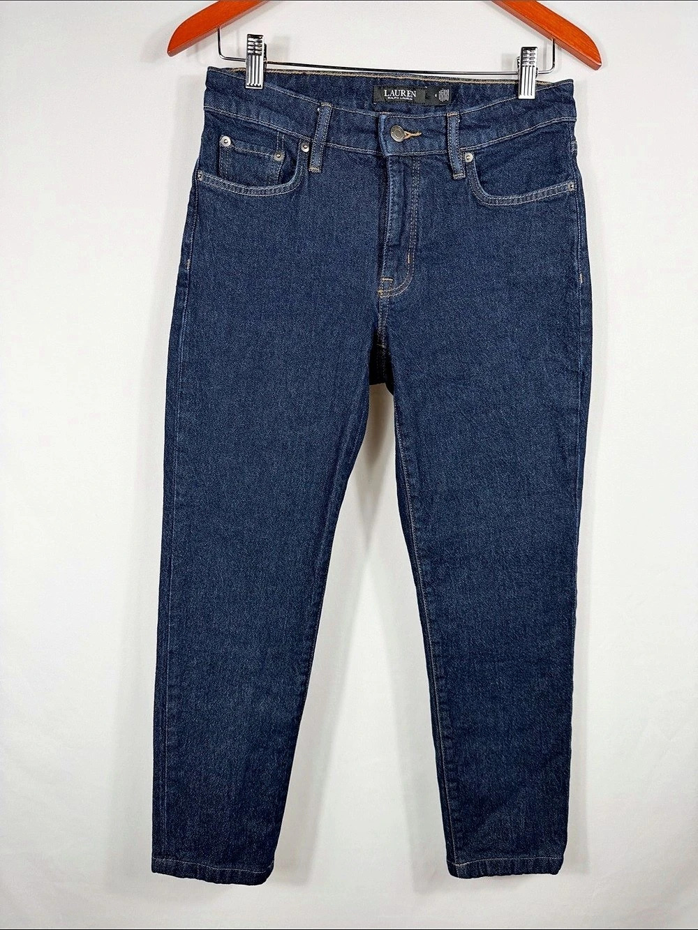 Lauren Black Label. Skinny Cropped Jeans in Blue. Womens Size 4. Leather patch.